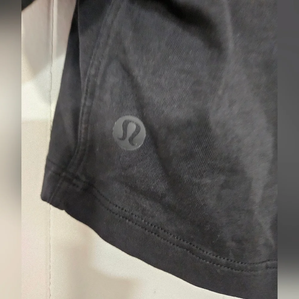 Lululemon Crop Top Tee Shirt